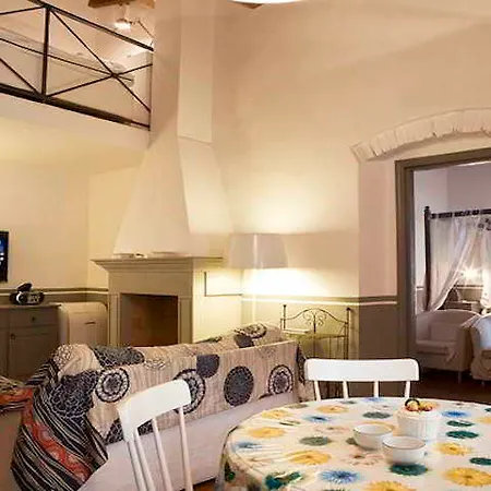Historical Centre Apartment *
